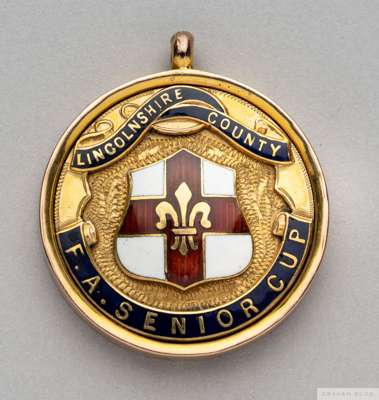 Reuben Chambers 9ct gold and enamel 1926-27 Lincolnshire County Senior Cup Winners medal
 the obverse inscribed LINCOLNSHIRE COUNTY, F.A. SENIOR CUP, 