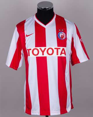 Ognjen Koroman red and white No.8 Red Star Belgrade short-sleeved shirt, 2007-08