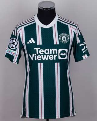 Kobbie Mainoo green and white No.37 Manchester United Champions League shirt, 2023-24