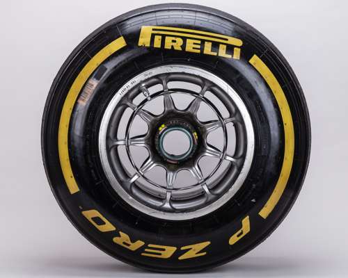 Max Verstappen 2019 Red Bull Racing Yellow Medium Compound Used Front Right Wheel & Tyre