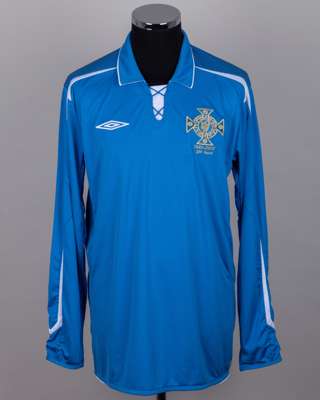 Blue and white Northern Ireland commemorative goalkeepers jersey