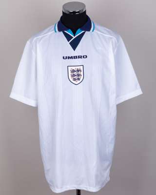 White No.16 England short-sleeved shirt, 1995-96