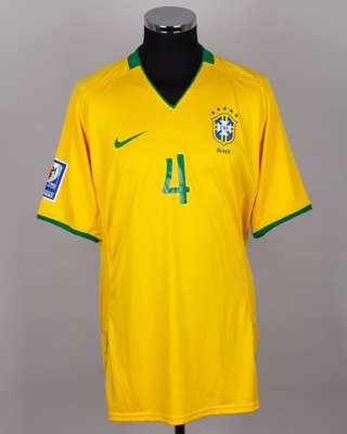 Juan yellow and green No.4 Brazil short-sleeved shirt, 2008-09