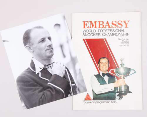 A Don Bradman signed photograph