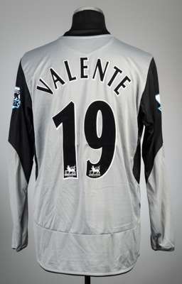 Nuno Valente grey Everton no.19 away jersey, season 2005-06,
 Umbro, long-sleeved with BARCLAYS PREMIERSHIP sleeve badges, club crest and sponsor logo
