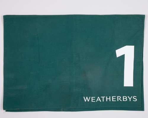 Winning No.1 number cloth Stradivarius in the 2018 Weatherbys Hamilton Lonsdale Stakes