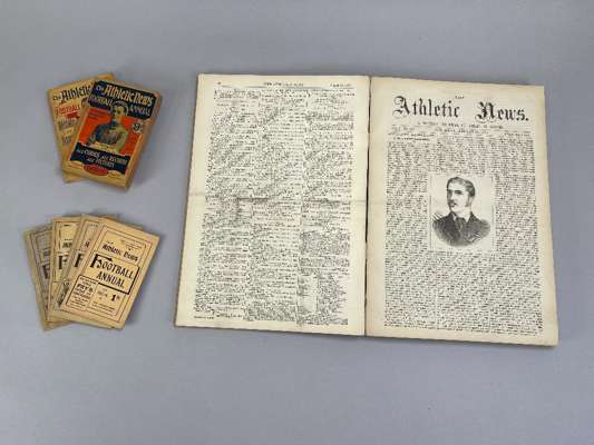 A nice collection of Football almanacs and books including Football "Who' Who 1900-01", The Real Football", Association Football by Johnny Goodall, As