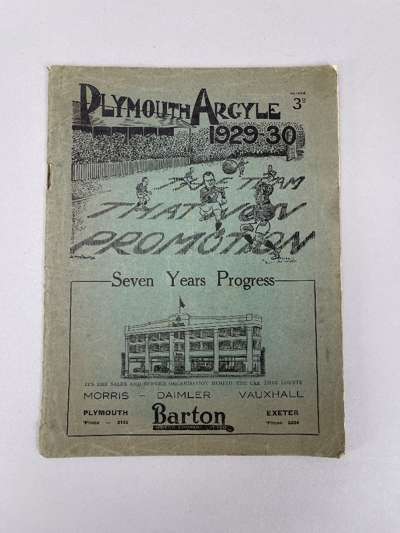Plymouth Argyle booklet 'The team that won promotion' 1929-30 by R.W. Taylor, 
 sports editor Western Independent, Argyle finished second 1921-22, 192