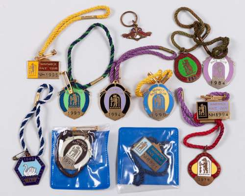 12 Members' badges for Warwick Racecourse