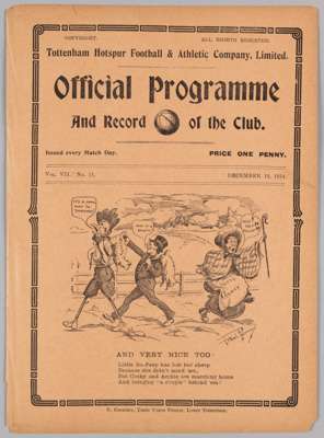 A Tottenham Hotspur v. Sunderland match programme, 19th December 1914, 
 ex bound volume

 Some creasing in spine, small internal tears