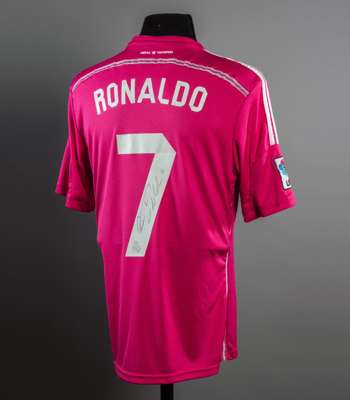 Cristiano Ronaldo signed Real Madrid replica jersey, a pink 2014-15 away signed to the reverse No.7  in silver marker pen