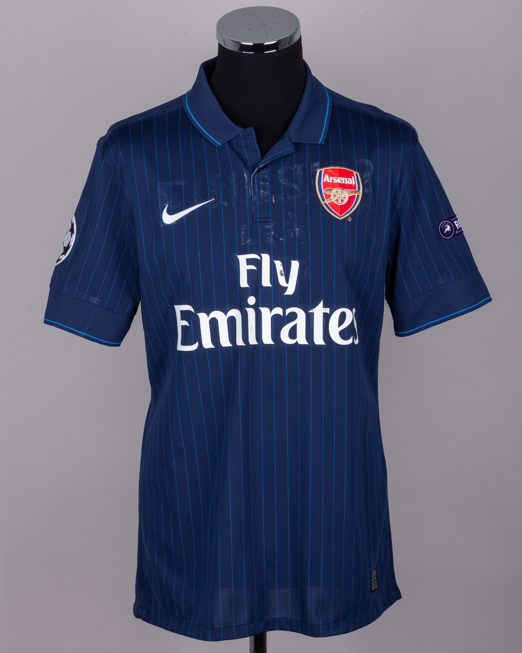 Cesc Fabregas blue No.4 Arsenal short-sleeved shirt, 2009-10