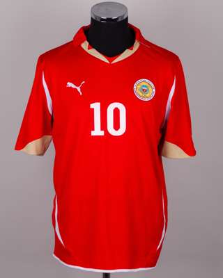 Red, white and gold No.10 Bahrain v. Azerbaijan short-sleeved shirt, 2012