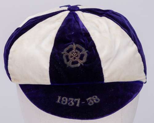 Bert Sproston blue and white England v. Czechoslovakia International cap, 1937-38