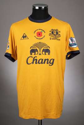 Leon Osman gold Everton FC away jersey season 2011-12 from the game v Newcastle United that took place at St James Park 5/11/2011.
 Player issue Le Co