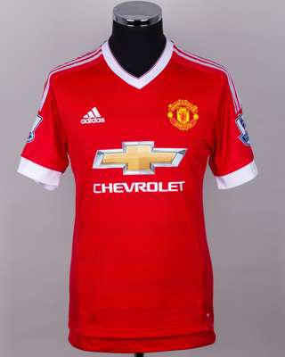 Paddy McNair red No.33 Manchester United short-sleeved shirt, 2015-16