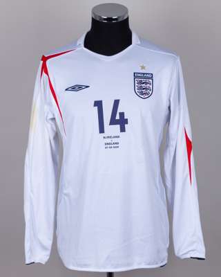 David Healy - Phil Neville white and red No.14 England match issued shirt, 2005