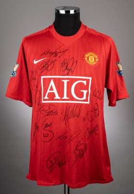 Wayne Rooney red No.10 Manchester United short-sleeved jersey, 2008-09, 
 Nike, XL, with v-neck collar and embroidered cloth badge inscribed MANCHESTE