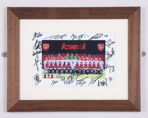 Arsenal autographed team photograph 2006-07