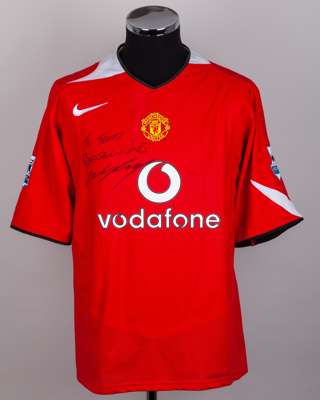 Wayne Rooney autographed red No.8 Manchester United short-sleeved shirt, 2004-06