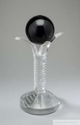 A lead crystal tribute trophy, mounted on a crystal base, presented to Pelé by Banca Monte dei Paschi di Siena in 2006
 the year Pelé received the Art