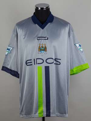 Tony Grant silver No.28 Manchester City match issued short-sleeved shirt, 2000-01