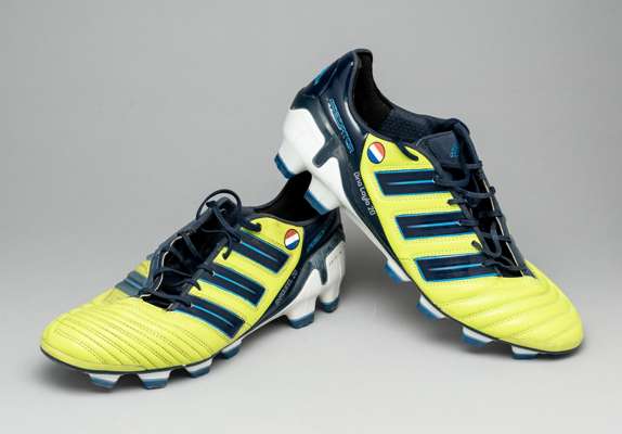 Manchester United's Robin van Persie Adidas 'Predator' football boots worn during the Premier League title winning season 2012-13,
 green and navy foo