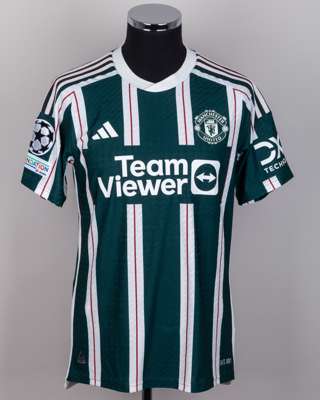 Rasmus Hojlund green No.11 Manchester United v. Bayern Munich match worn shirt, 2023