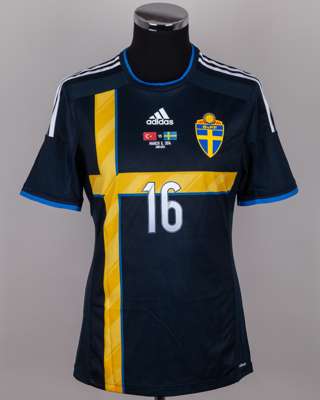 Pontus Wernbloom black, yellow and blue No.16 Sweden v. Turkey short-sleeved shirt, 2014