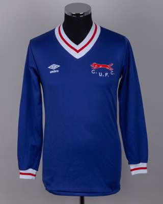 Blue No.6 Carlisle United long-sleeved shirt, 1981-82