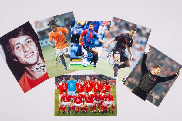 A collection of fourteen Netherlands related autographed photographs