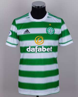 Leigh Griffiths green and white No.9 Celtic match issued short-sleeved shirt, 2021-22