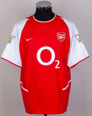 Sylvian Wiltord red and white No.11 Arsenal v. Manchester United shirt, 2003