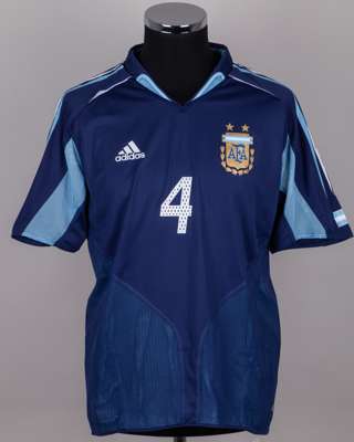 Fabricio Coloccini blue No.4 Argentina short-sleeved shirt, 2004