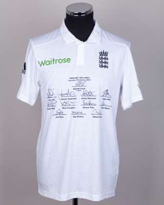 England v. Sri Lanka Investec Test Series 2016 autographed cricket white short-sleeved shirt