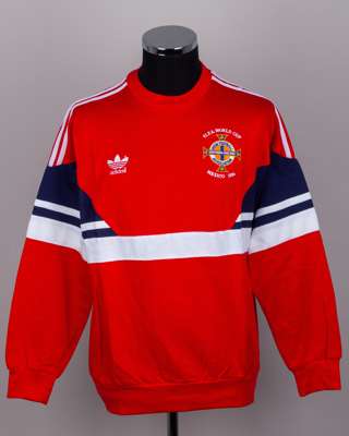 Pat Jennings red, white and blue Mexico World Cup sweat shirt, 1986