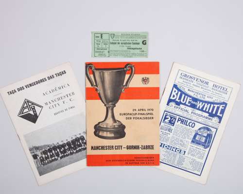 Academica v. Manchester City, Cup Winners Cup quarter-final match programme, 1970