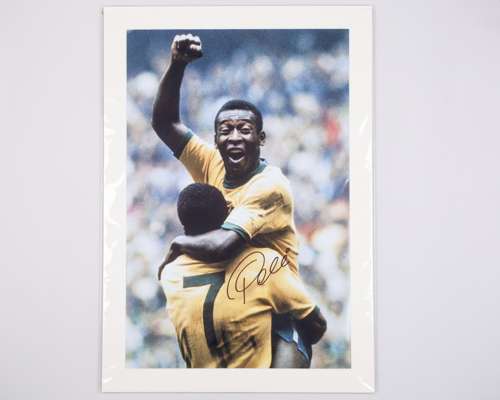 Pele autographed celebrating 1970 World Cup Final goal colour photograph print