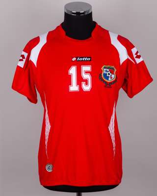 Red and white No.15 Panama short-sleeved shirt, 2011