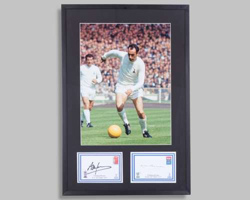 Gilzean & Mullery double-signed Tottenham Hotspur framed photograph presentation
