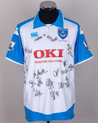 Milan Baros white and blue No.9 Portsmouth v. Fulham match worn autographed shirt, 2008