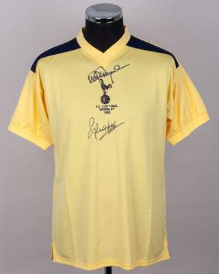 Glenn Hoddle, Steve Perryman autographed Tottenham Hotspur 1982 F.A.Cup Final replica shirt