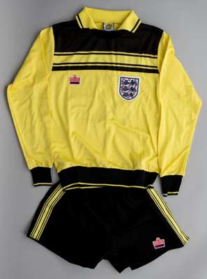 Yellow England no.13 goalkeeping jersey and shorts, circa 1982,
 Admiral, long-sleeved with England three lion badge, red Admiral badge, reverse numbe