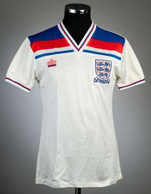 White England Intermediate no.8 home jersey, circa early 1980s,
 Admiral, short-sleeved with three lion Intermediate badge and red Admiral badge, reve