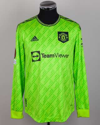 Cristiano Ronaldo green No.7 Manchester United long-sleeved shirt, 2022-23