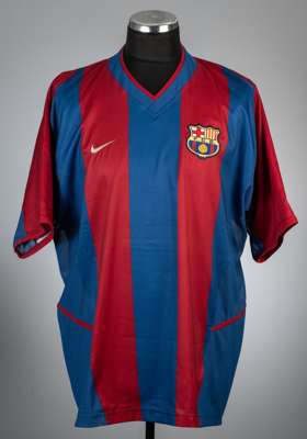 Patrick Kluivert signed red and blue FC Barcelona no.15 jersey in a pre-season friendly v FC Lausanne-Sport, 28th July 2002,
 Nike, short-sleeved, No 