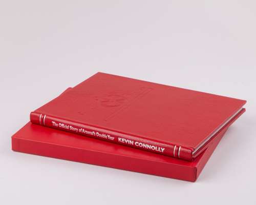 Autographed The Official Story of Arsenal's Double Year by Kevin Connolly