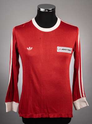 Rare Maradona red No.10 Argentinos Juniors match worn jersey, 
 Adidas, with crew-neck collar and Austral badge        

 The jersey was worn by Marad