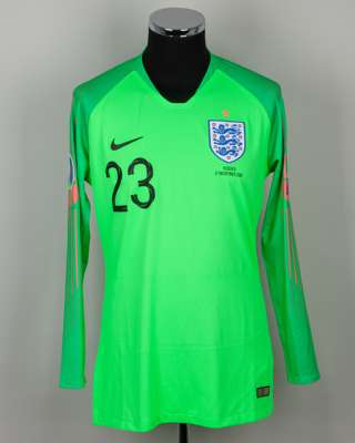 Dean Henderson green and pink No.23 England v. Kosovo long-sleeved shirt, 2019