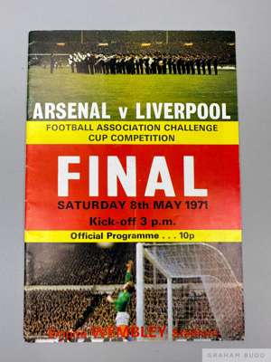 Programme fully autographed in ink by both Arsenal v Liverpool in 1971 Cup Final, on 8th May 1971, 
 clearly signed with no overlapping signature to t